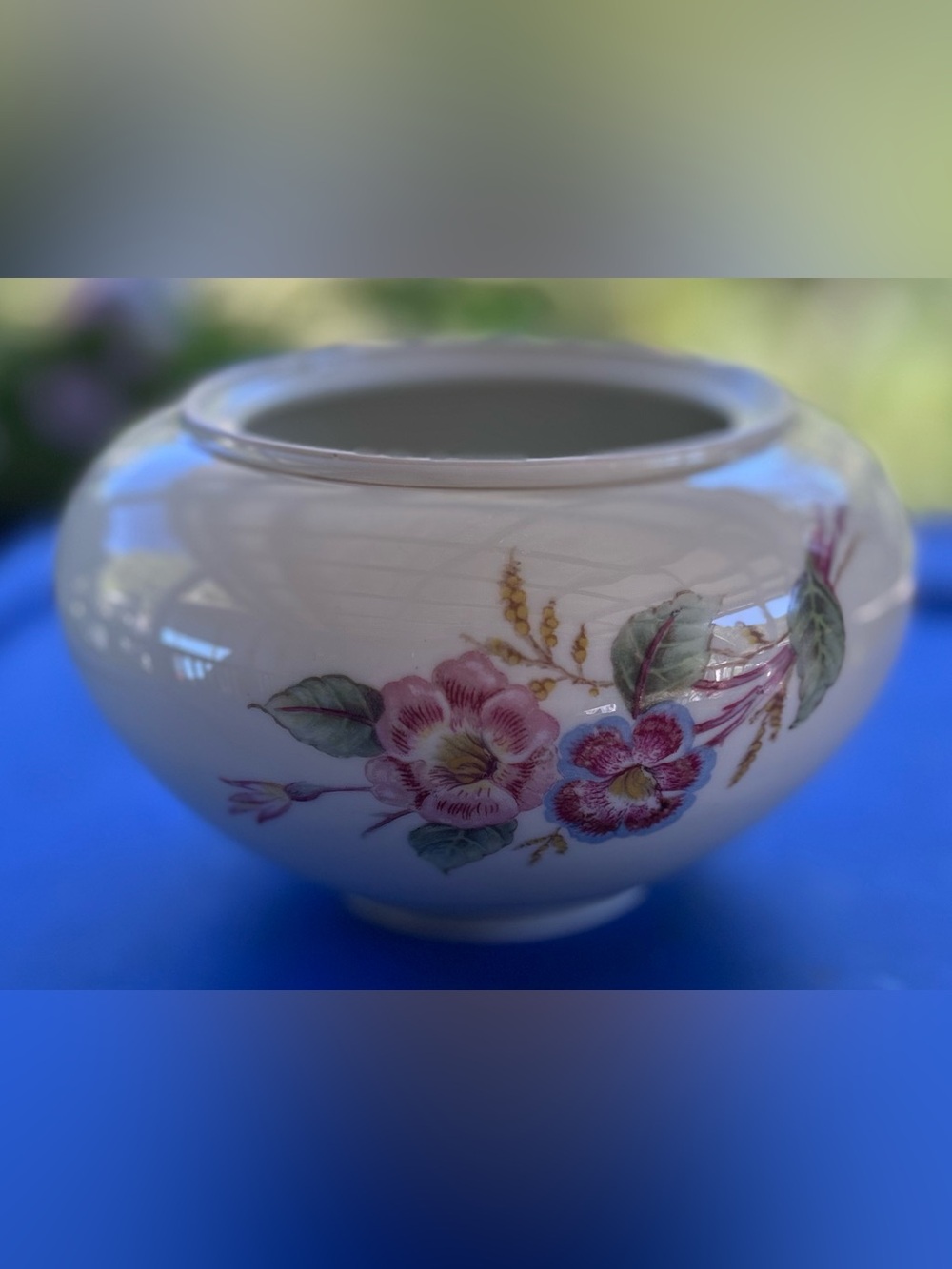 Weimar Porzellan Porcelain Bowl